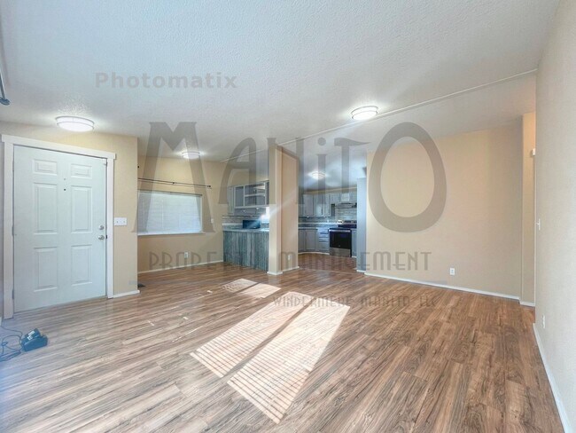 Building Photo - **COMING SOON** Spacious Modern 2 Bedroom ...