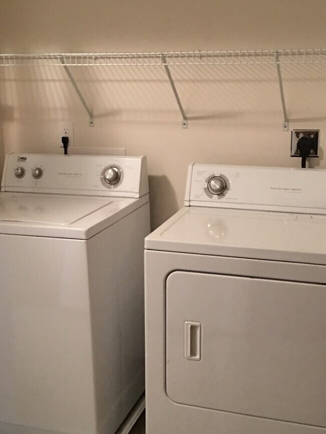 Foto del edificio - 1715 8th St S