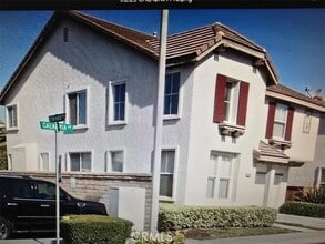 Building Photo - 42165 Calabria Dr