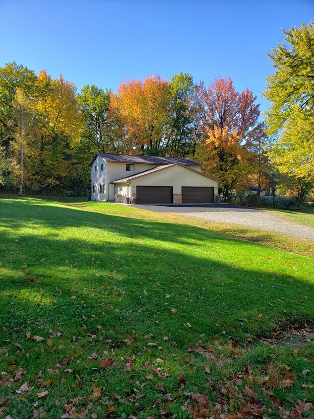Foto principal - 517 Ring Rd