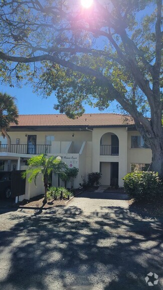 Building Photo - 3710 El Poinier Ct