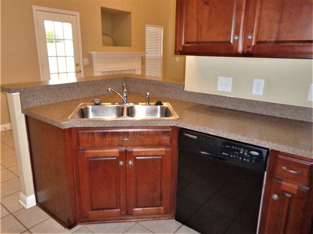 Foto del edificio - 1017 Stonehollow Way