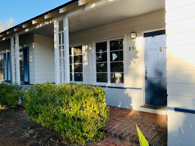 Foto del edificio - 850 N Clybourn Ave