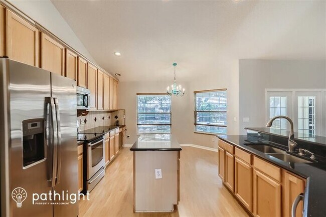 Foto del edificio - 2019 Wintermere Pointe Dr, Winter Garden, ...