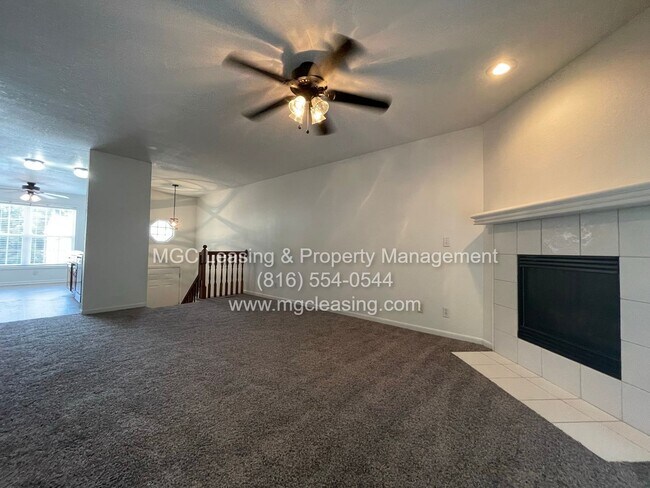 Foto del edificio - 5931-5933 NE 42nd St