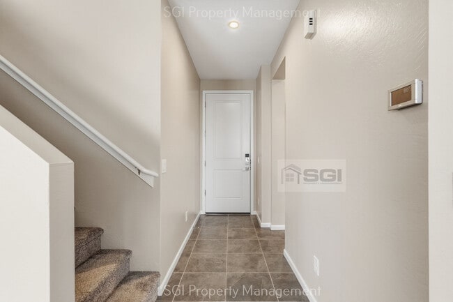 Foto del edificio - 17851 W Daley Ln