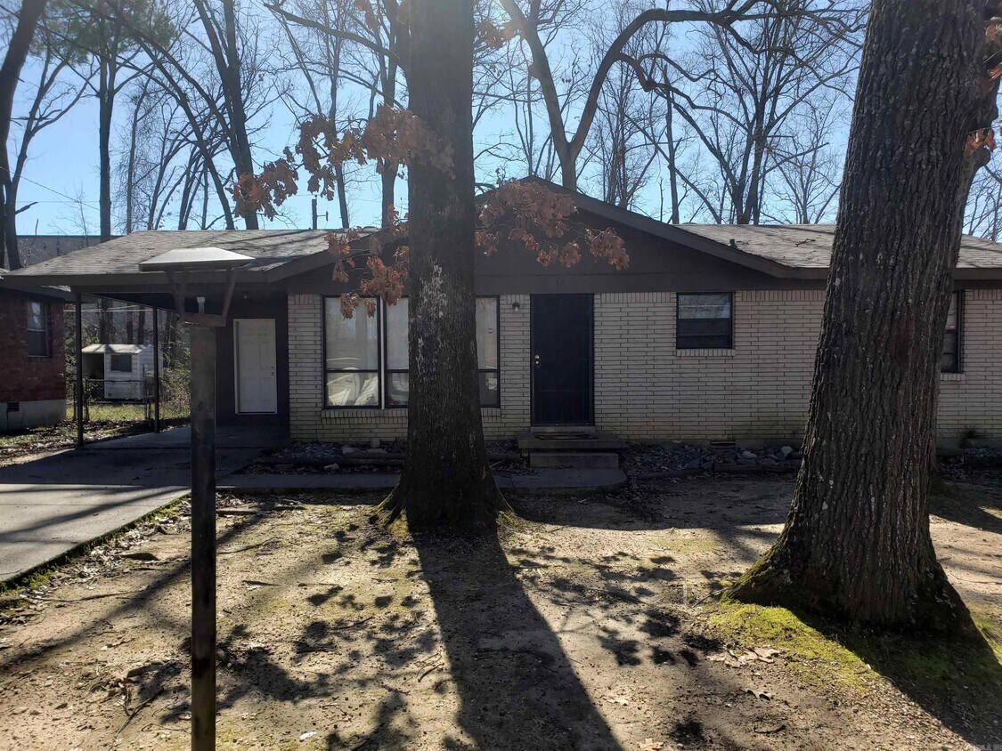 15 Timber Ln, Little Rock, AR 72209 House Rental in Little Rock, AR