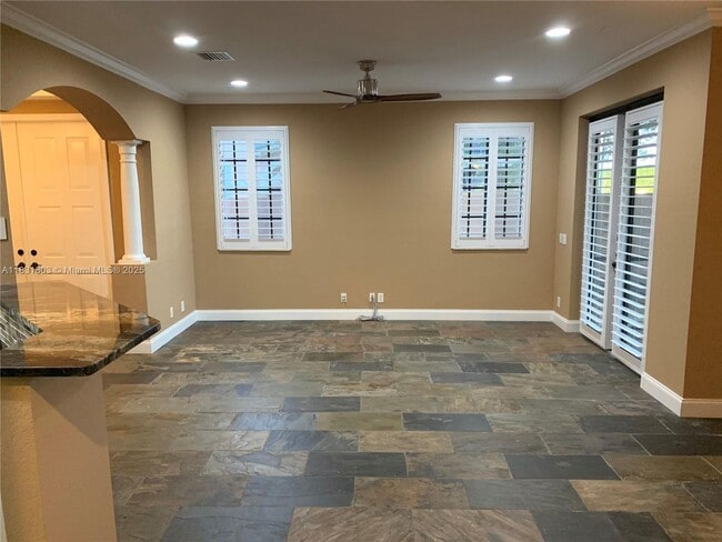 Building Photo - 2727 Center Ct Dr