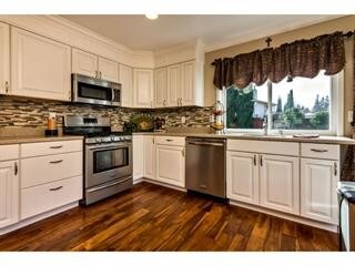 Foto del edificio - 3779 Pearl Ave