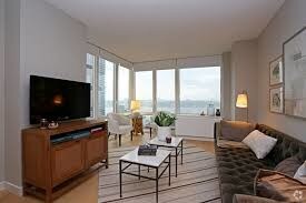Foto principal - 555 W 45th St