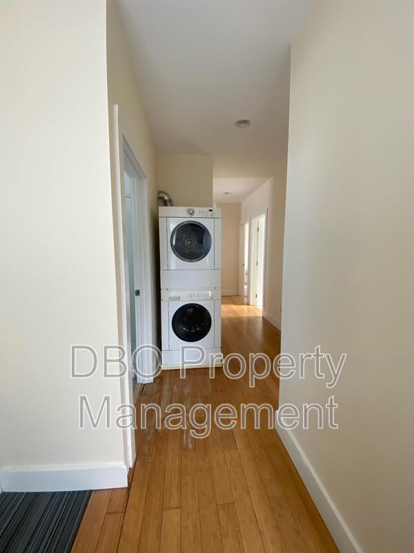 198 Hoosick St, Troy, NY 12180 Condo for Rent in Troy, NY