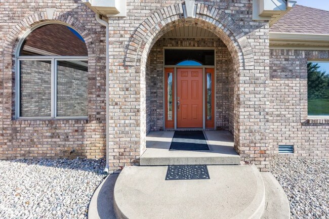 Foto del edificio - 256 W Brookville Rd