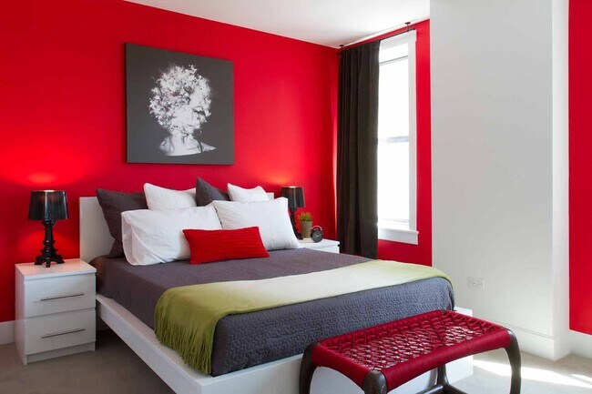 Interior Photo - Shoreland