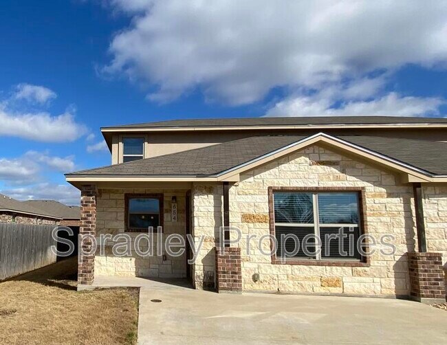 Foto del edificio - 654 Laila Ln