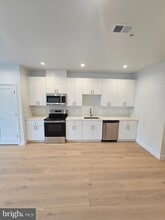 Building Photo - 2536 Elvans Rd SE