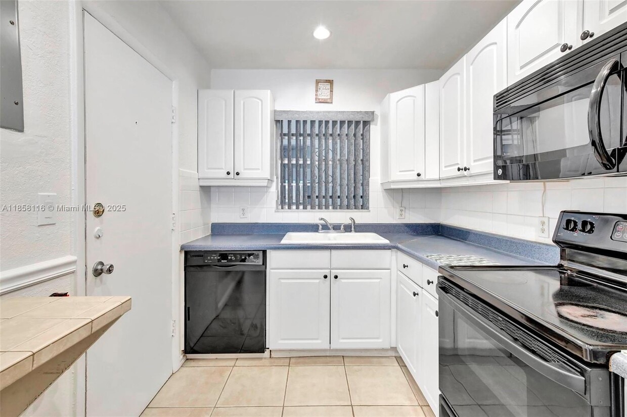 Foto principal - 1939 Jefferson St