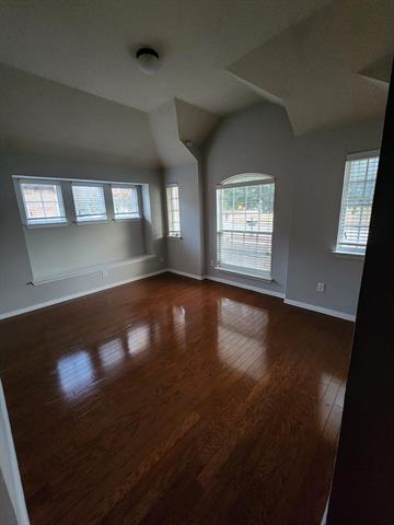 Foto del edificio - 633 Grayson Ln