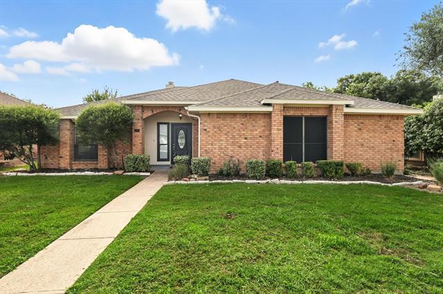 Foto del edificio - 5446 Meadow Vista Ln