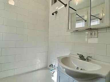 Foto del edificio - 3244 N 15th St