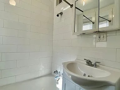 Building Photo - 3244 N 15th St