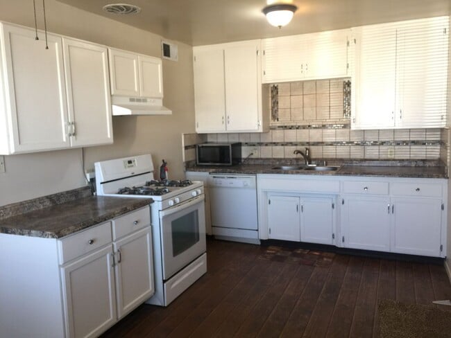 Building Photo - Coming Soon- 3 Bdrm, 2 Bath by Thompkins E...