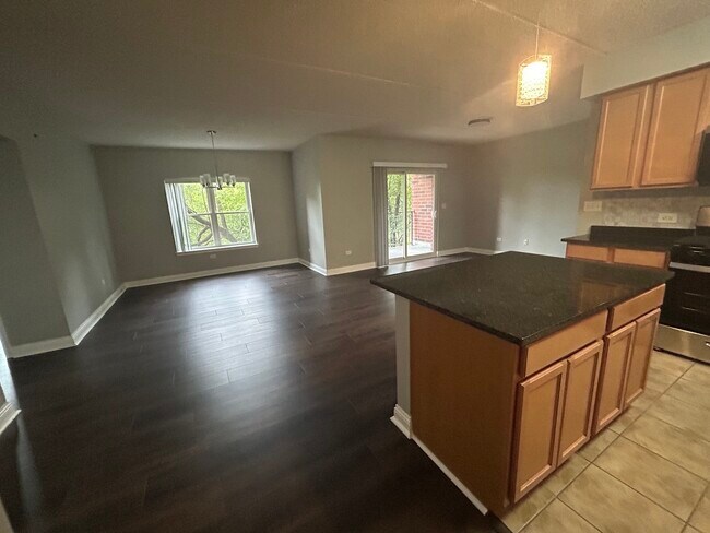 Foto del edificio - 3400 N Old Arlington Heights Rd