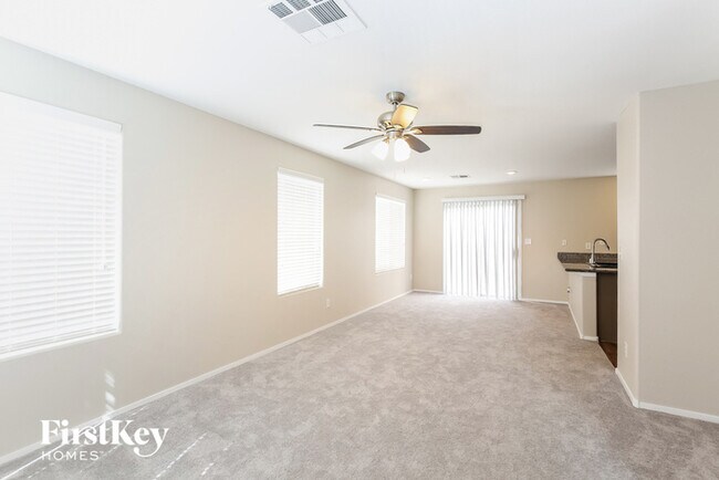 Foto del edificio - 1664 N Buck Island St