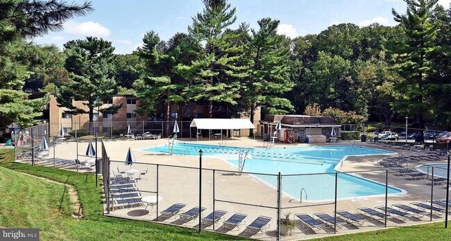 Foto del edificio - 12301 Braxfield Ct