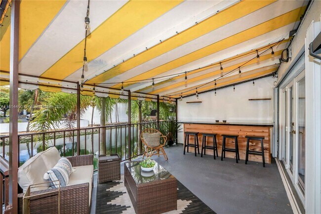 Foto del edificio - 16424 Briar Patch Pl