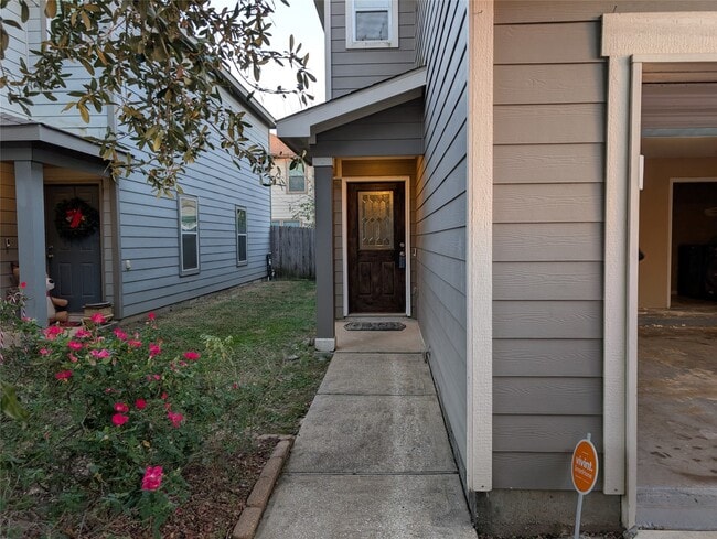 Foto del edificio - 18920 Sunrise Rnch Ct