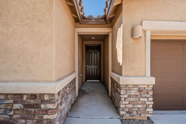 Foto del edificio - Modern 4 Bed Tucson Rental with Spacious K...