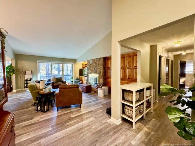 Foto del edificio - 3088 Fairway Woods