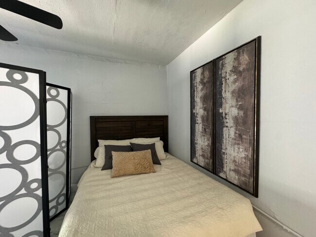 Foto del edificio - Robinson Gardens Apartments