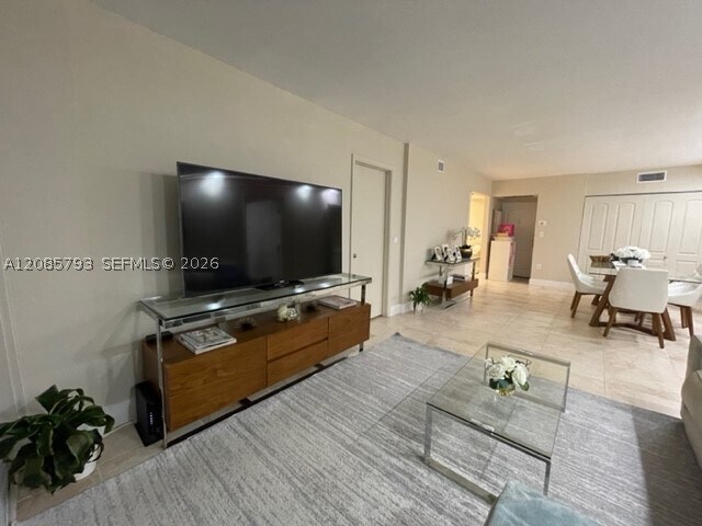 Foto del edificio - 3625 N Country Club Dr