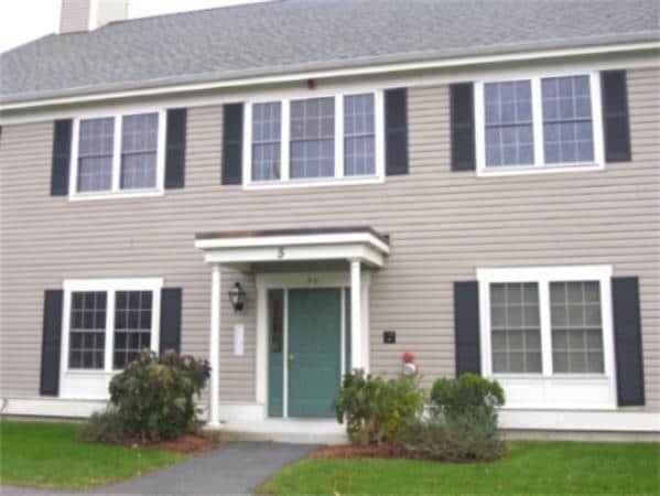 Primary Photo - 3 Abbott Ln