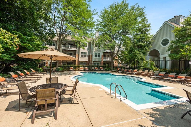 St. Johns Wood - Apartments in Reston, VA | Apartments.com