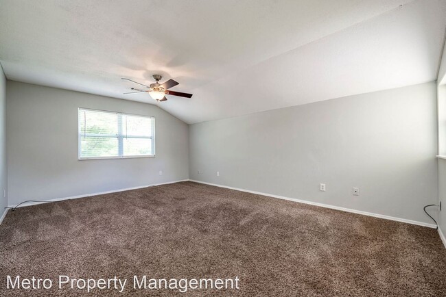 Building Photo - 2 br, 1 bath House - 416 W Pleasant Grove Rd.