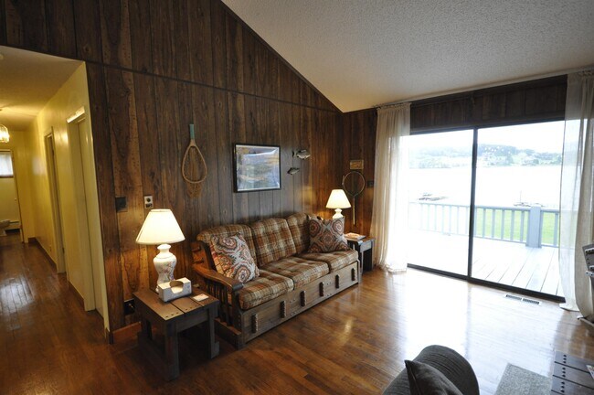 Foto del edificio - 2793 Hidden Valley Rd