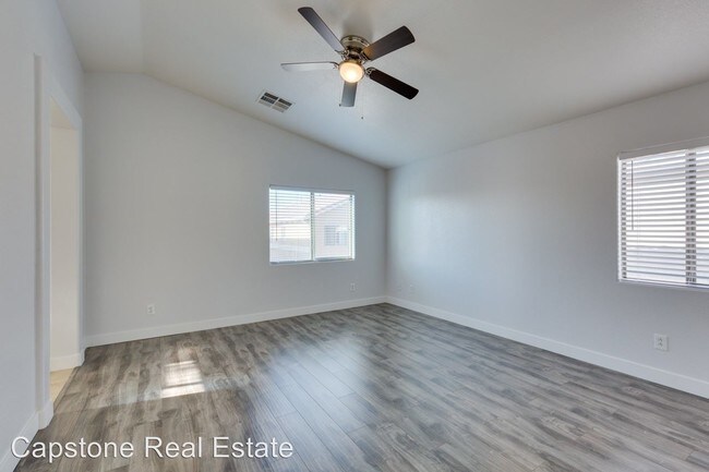 Foto del edificio - 4 br, 2.5 bath House - 6519 Holyrod Park Ct.
