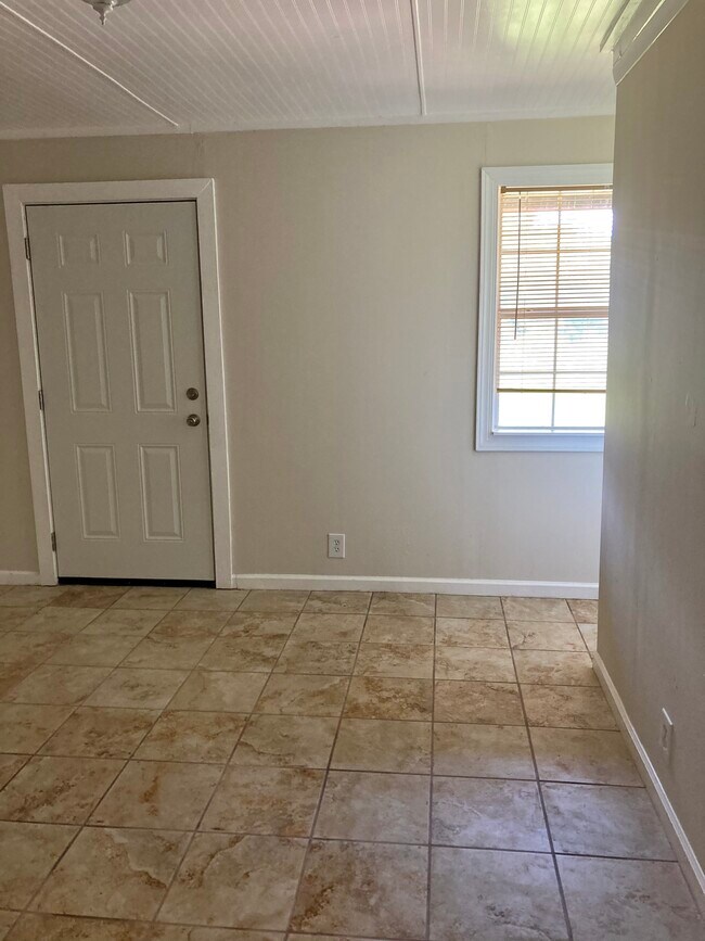 643 Gilbert Rd Unit A, Henagar, AL 35978 Apartments in Henagar, AL