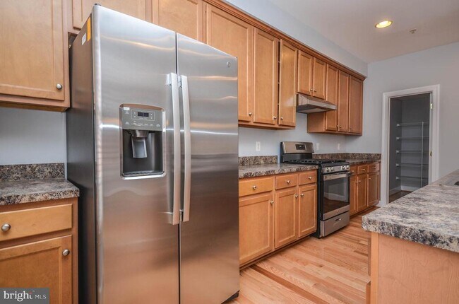 Building Photo - 1638 Piccard Dr