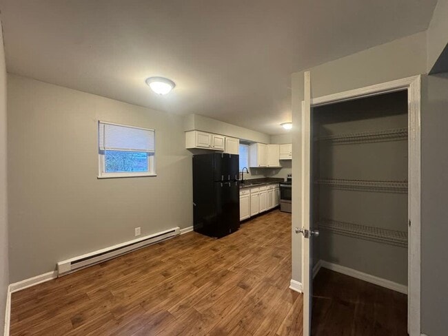 Photo - 1921 Chris Dr House