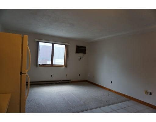 Building Photo - 20 Garfield Ave