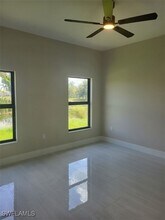 Building Photo - 855 SW 15th Terrace