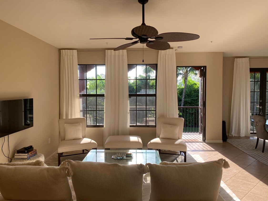 Foto principal - 8997 Cambria Cir