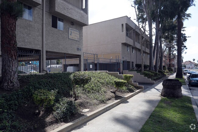 Building Photo - Grandview Apartments