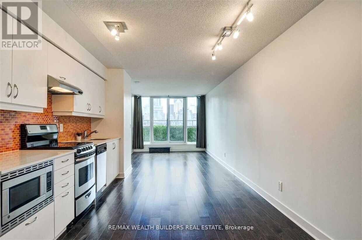 Photo principale - 320 Richmond St E