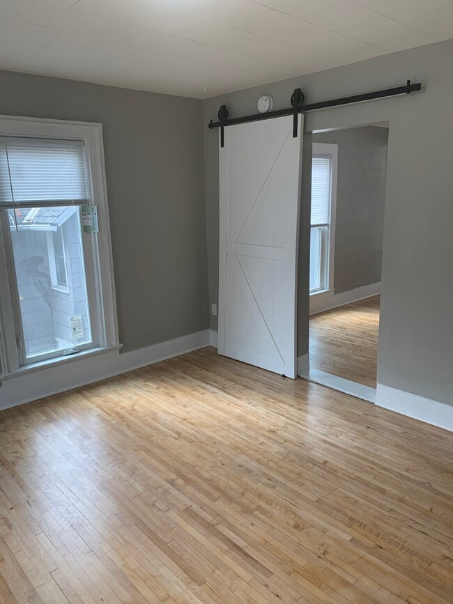 Unit 2 - 516 N Broad St