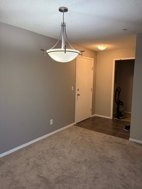 Photo du bâtiment - 2371 Eversyde Av SW