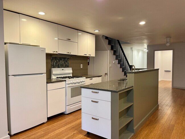 Foto del edificio - 148 Webster Ave
